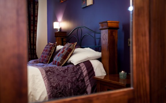 Luxurious Bedrooms in Holiday cottages with Hot Tub at Mill Farm Leisure
