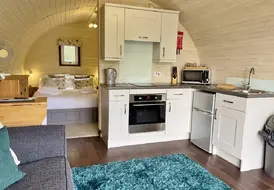 Beech_Kitchen.jpg 3