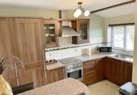 Laurel_kitchen2.jpg 2