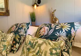 Comfortable bed in Maple Lodge 7