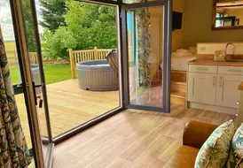 Views of Maple Lodge private hot tub 2