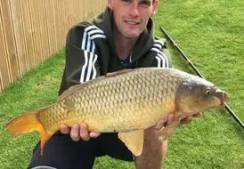 guest-catch-mirror-carp-mill-farm-fishing-break 47