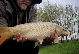 carp-fishing-lodge-holiday-at-mill-farm-leisure 49