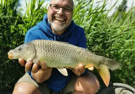 guest-catch-photo-mill-farm-leisure-carp-fishing-holiday 59