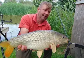 Private-fishing-peg-in-Oak-Lodge-Mill-Farm 69
