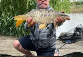 romantic-lakeside-carp-fishing-holiday-mill-farm 87