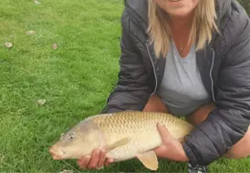 romantic-carp-fishing-lodge-photo-mill-farm-leisure 88