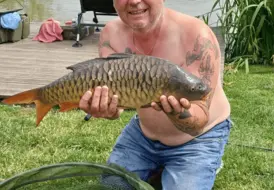carp-fishing-dog-friendly-cottages-mill-farm-leisure 110